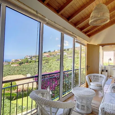 Bohome Nest By Lovelystay Arco da Calheta (Madeira)