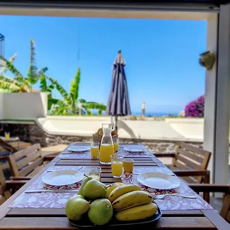 Semesterbostad Bohome Nest By Lovelystay Arco da Calheta (Madeira)